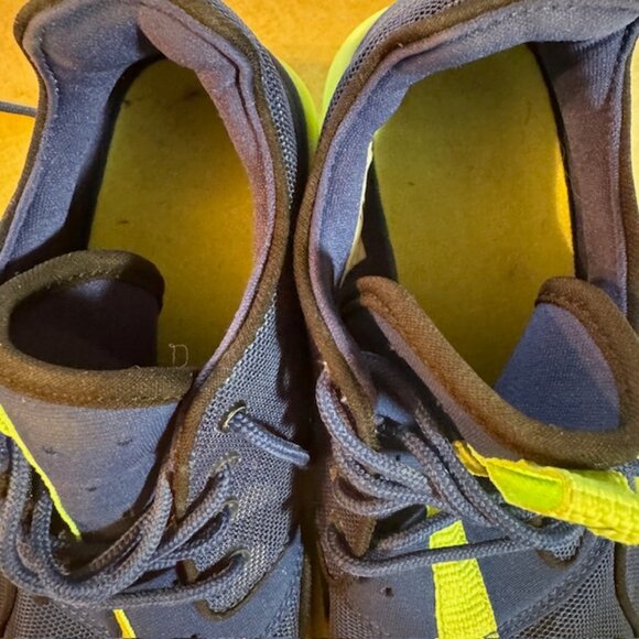 Air Jordan Eclipse 724042-406 Sneakers 6.5 / 8 - Picture 9 of 10